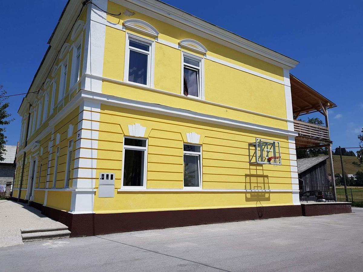 Old School Villa Nova Vas  Εξωτερικό φωτογραφία